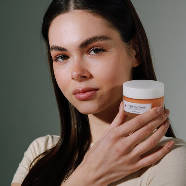 cuskin-dr-solution-bifida-barrier-cream-texture