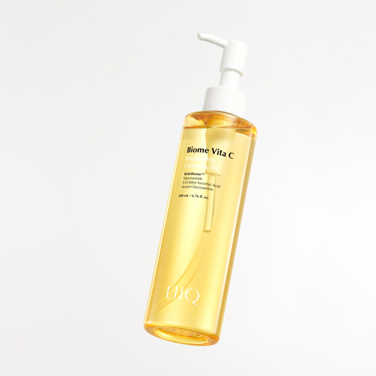 uiq-biome-vita-c-brightening-cleansing-oil-1