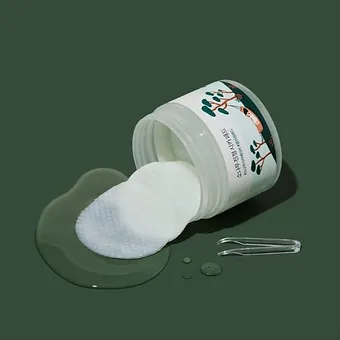 round-lab-pine-calming-cica-pad-texture