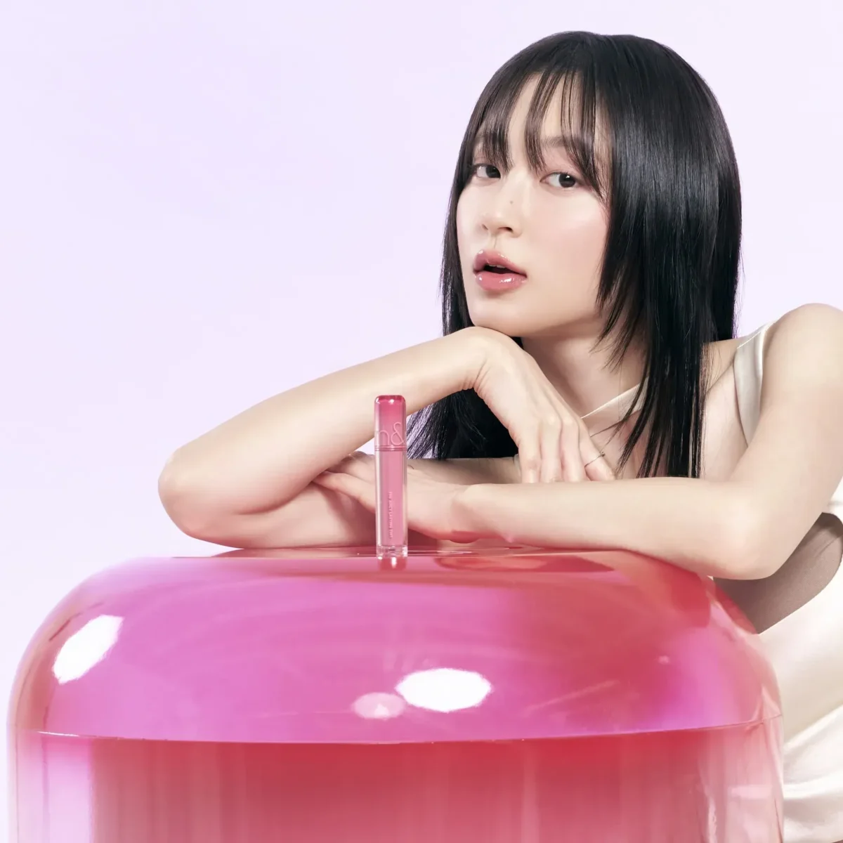 tint-s-hliantsevym-finishem-romnd-the-juicy-lasting-tint-21-grape-bomb